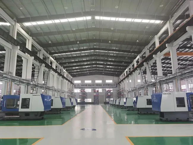 Chenfeng fabrikasında Tederic elektrikli enjeksiyon kalıplama makineleri